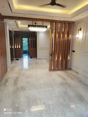 3 BHK Builder Floor for Rent in Malibu Towne